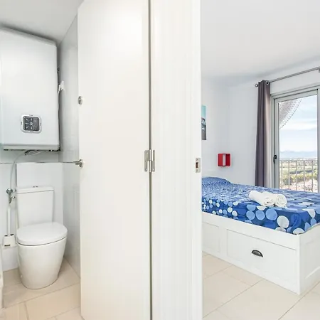 Apartment Primera Linea De Mar, Clima, Wifi, Centro, Silv 13